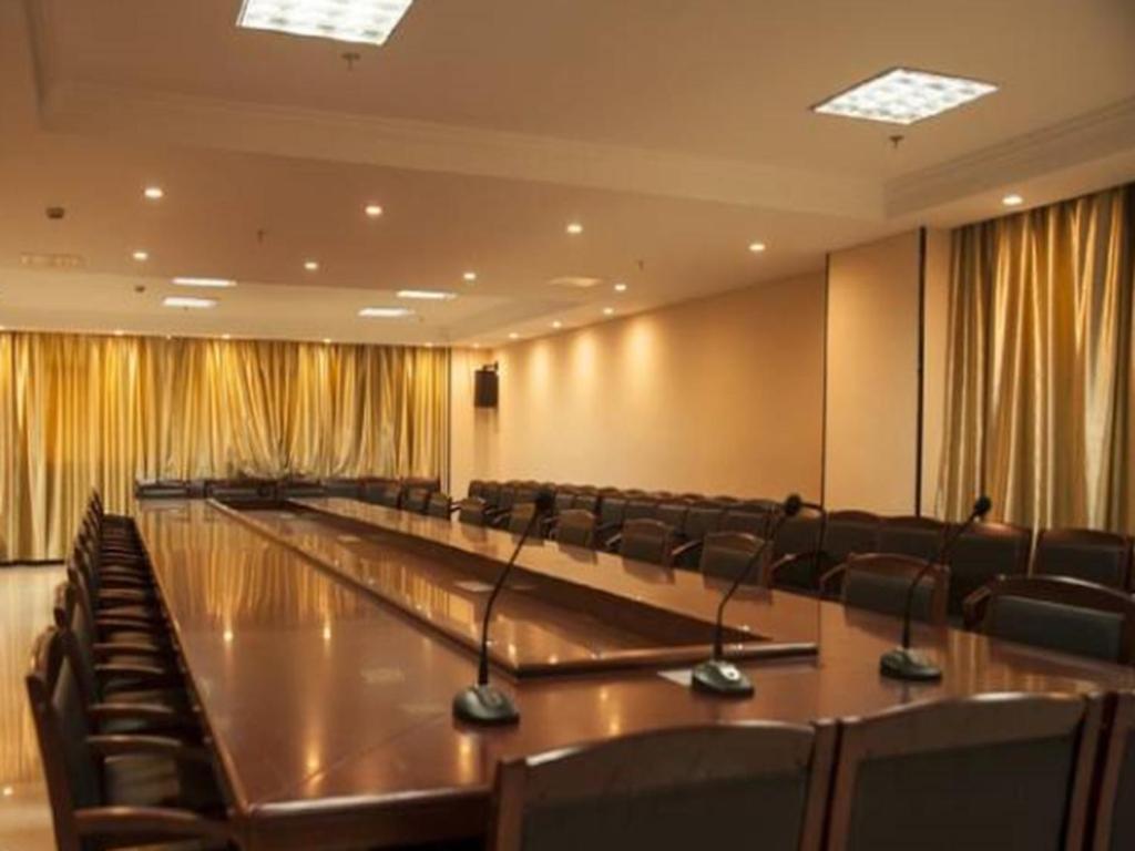 Greentree Inn Wuhu Fangte Second Phase Nanxiang Wanshang Express Hotel Екстериор снимка