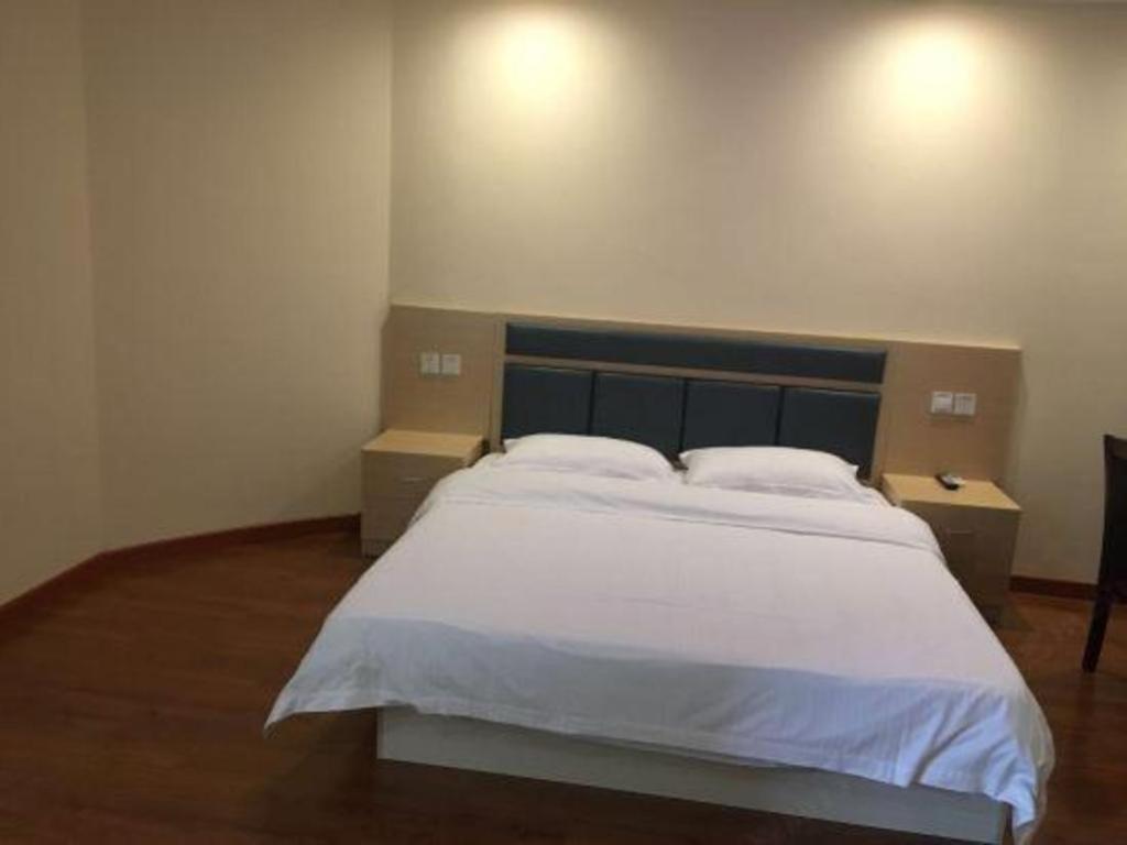 Greentree Inn Wuhu Fangte Second Phase Nanxiang Wanshang Express Hotel Екстериор снимка