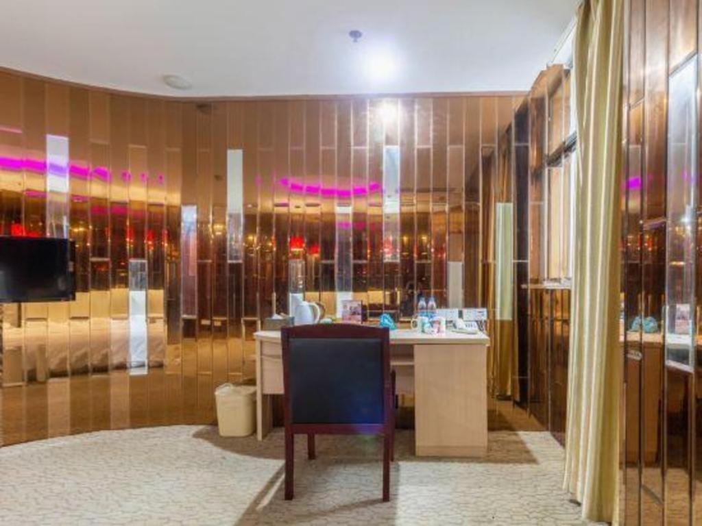 Greentree Inn Wuhu Fangte Second Phase Nanxiang Wanshang Express Hotel Екстериор снимка