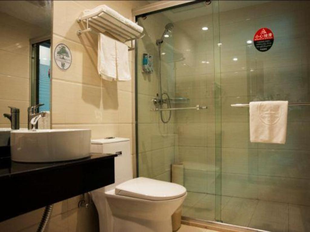 Greentree Inn Wuhu Fangte Second Phase Nanxiang Wanshang Express Hotel Екстериор снимка
