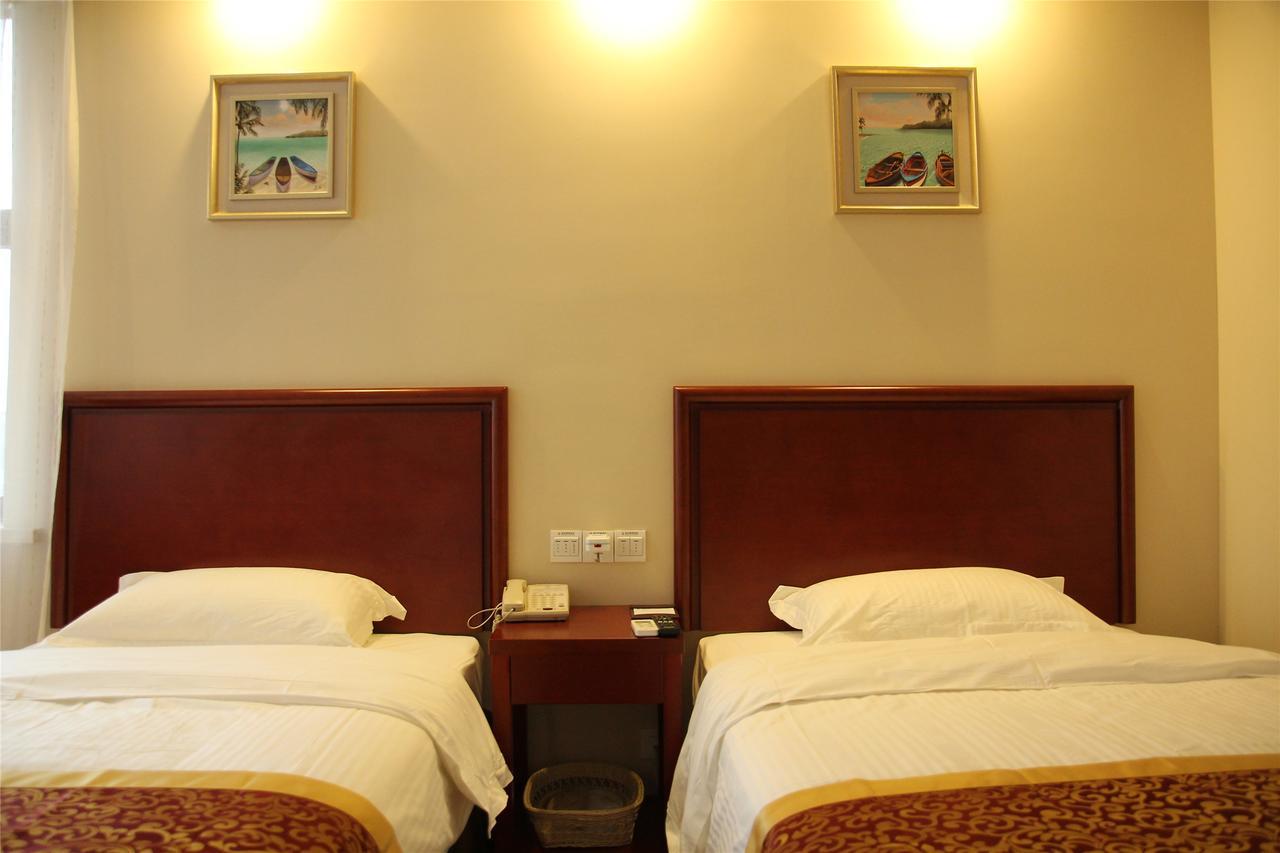 Greentree Inn Wuhu Fangte Second Phase Nanxiang Wanshang Express Hotel Екстериор снимка